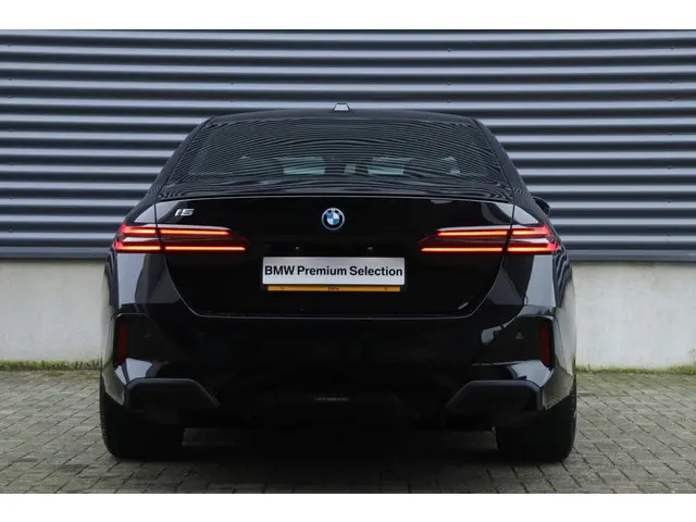 BMW i5 eDrive40 2025 Elektrisch 4