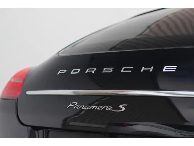 Porsche Panamera 4.8 S 2012 Benzine 53