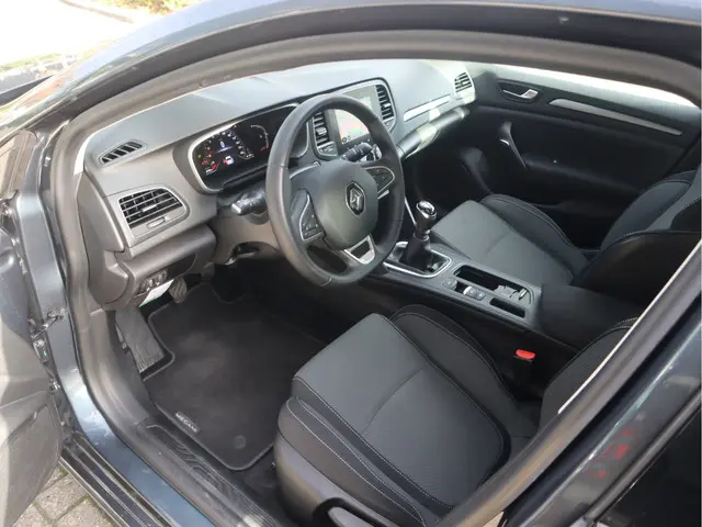 Renault Mégane Estate 1.3 TCe 140 2023 Benzine 12