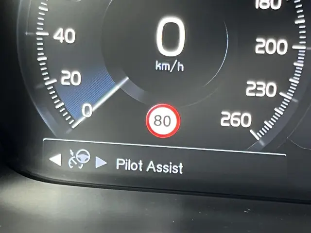 Volvo S90 2.0 T4 Inscription 2018 Benzine 58