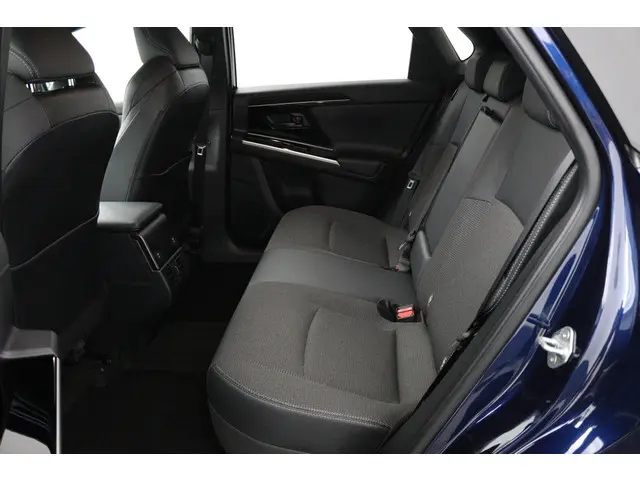 Toyota bZ4X Business Plus 71 kWh 2025 Elektrisch 17