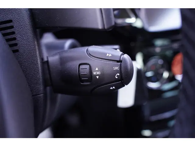 Citroën C3 1.2 PureTech Exclusive 2016 Benzine 23