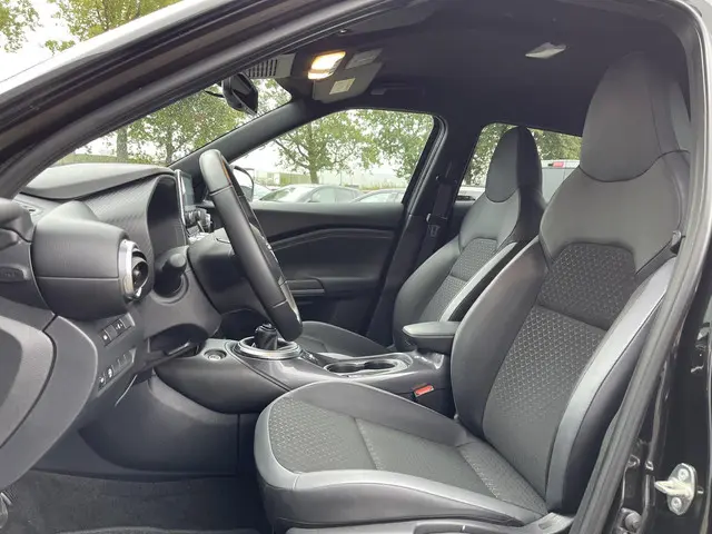 Nissan Juke 1.0 DIG-T N-Connecta 2023 Benzine 9