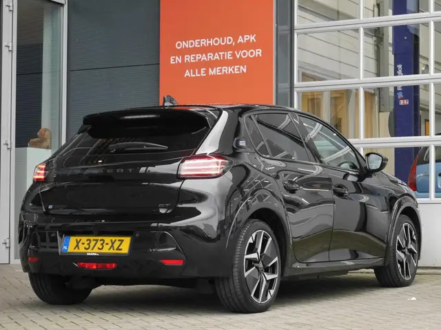 Peugeot e-208 EV GT 51 kWh 2024 Elektrisch 5