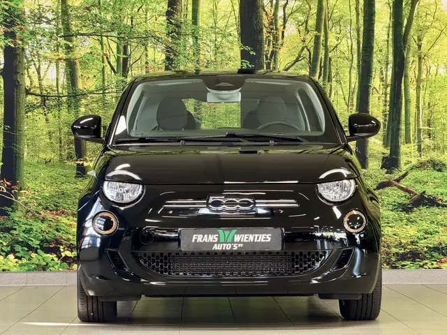 Fiat 500e Icon 42 kWh 2022 Elektrisch 2