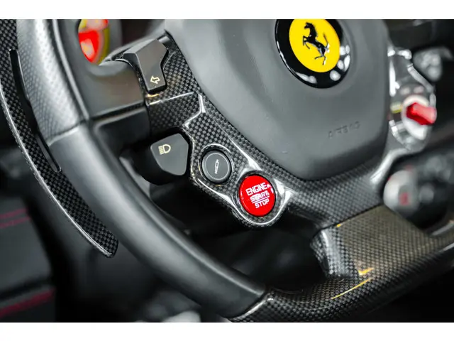 Ferrari 488 3.9 GTB HELE 2017 Benzine 31