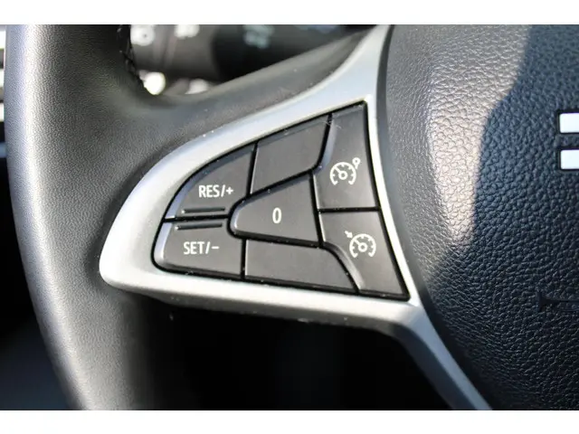 Dacia Jogger 1.0 TCe 110 Extreme 2023 Benzine 18