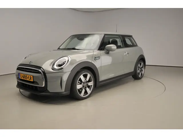 MINI 3-Deurs One 2021 Benzine