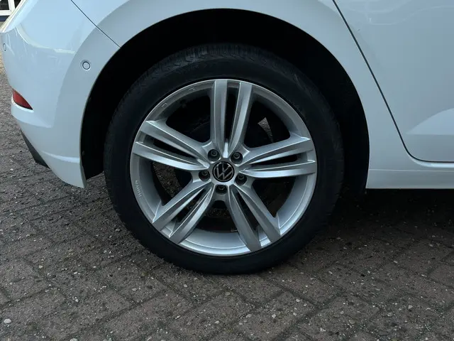 Volkswagen Polo 1.0 TSI Go 2022 Benzine 33