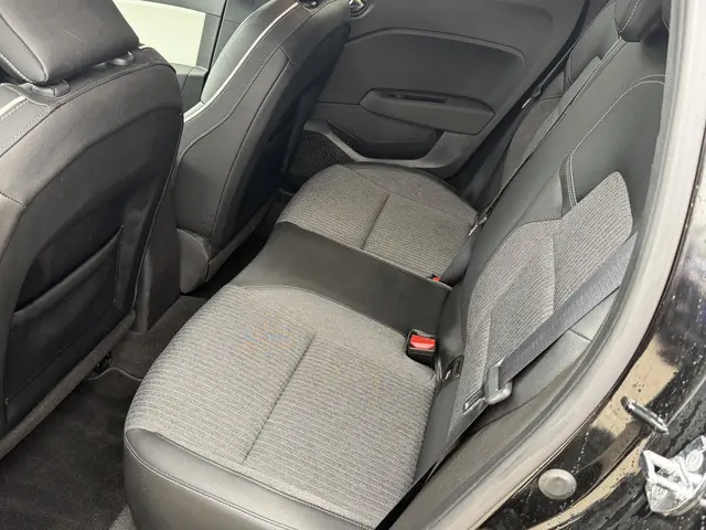 Renault Clio 1.0 TCe 90 Techno 2022 Benzine 8