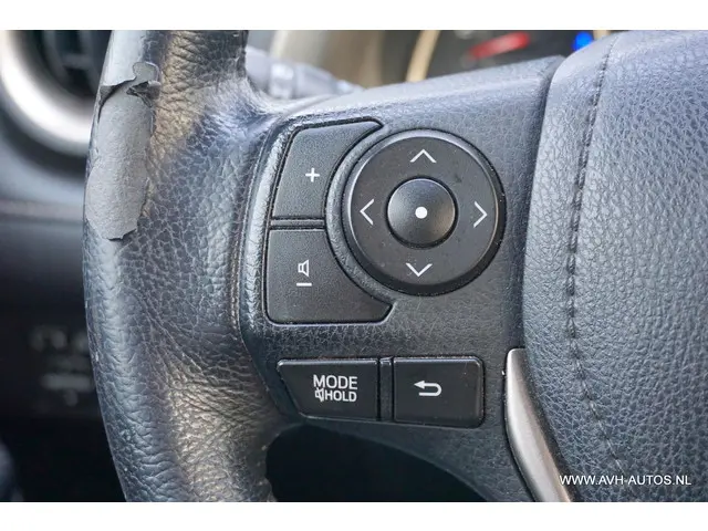 Toyota RAV4 2.2D Dynamic 4WD 2013 Diesel 18