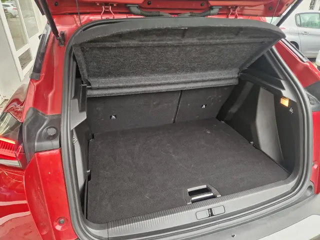 Peugeot 2008 1.2T 130pk Automaat Allure 2024 Benzine 7