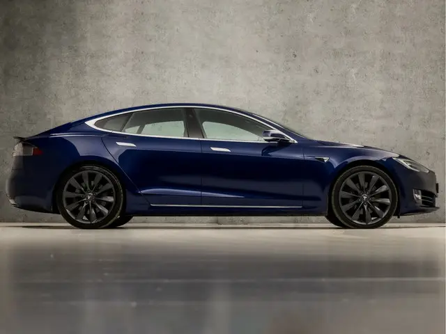 Tesla Model S 90D Performance Pack 2017 Elektrisch 4