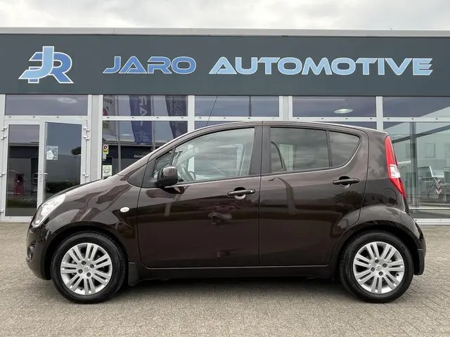 Suzuki Splash 1.2 Exclusive EASSS 2014 Benzine 35
