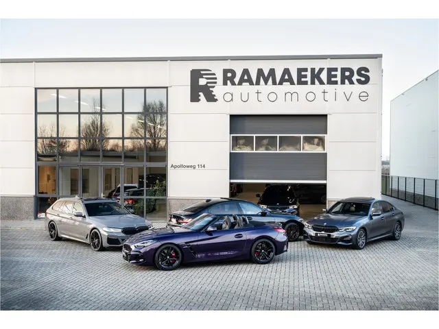 BMW 3 Serie Touring 320i M Sport High Ex 2021 Benzine 73