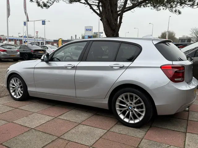 BMW 1 Serie 116i 2014 Benzine 11