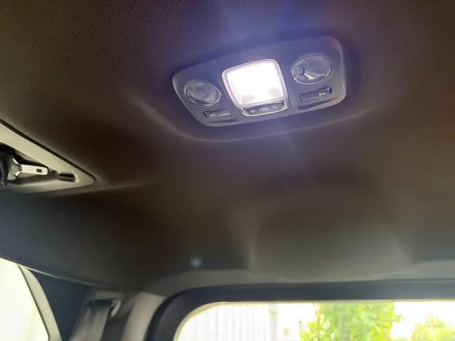 Peugeot 5008 1.6 e-THP GT-Line - 7 personen 2018 Benzine 82