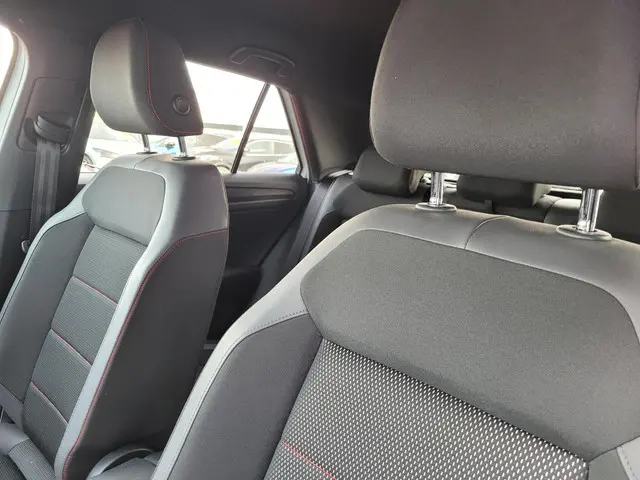 Volkswagen T-Roc 1.5 TSI Sport 2020 Benzine 26