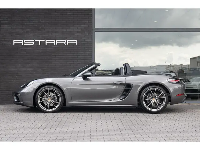 Porsche 718 Boxster | 300pk | PDK 2018 Benzine 6