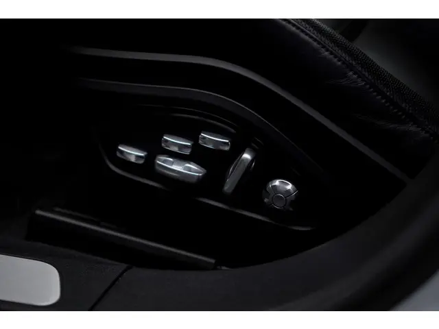 Porsche Panamera Sport Turismo 2.9 4S 2018 Benzine 31