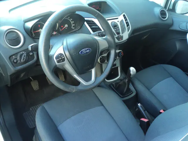 Ford Fiesta 1.25 Champion 5drs airco bj2012 2012 Benzine 7