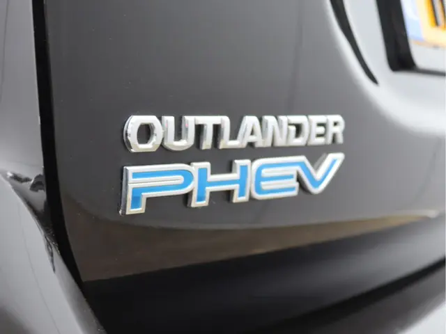 Mitsubishi Outlander 2.4 PHEV 2020 Hybride Benzine 19