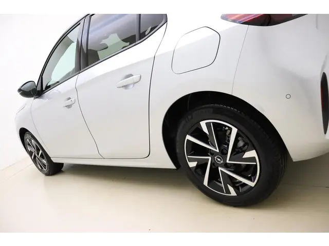 Opel Corsa 1.2 Turbo GS Automaat 130 pk 2024 Benzine 17
