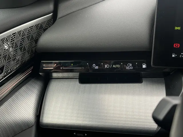 BMW 5 Serie Touring 530e xDrive 2024 Hybride Benzine 13