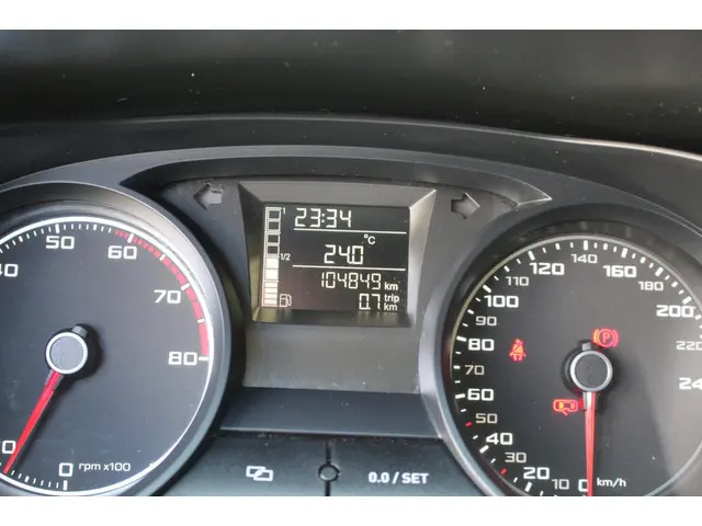 SEAT Ibiza 1.2 TSI Chill Out plus 2013 Benzine 16