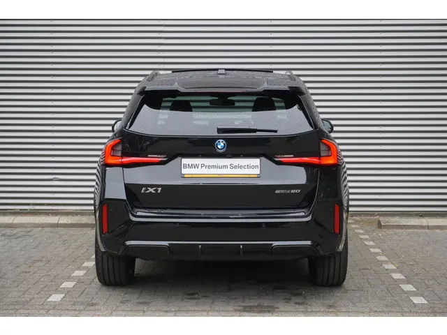 BMW iX1 eDrive20 67 kWh 2025 Elektrisch 5