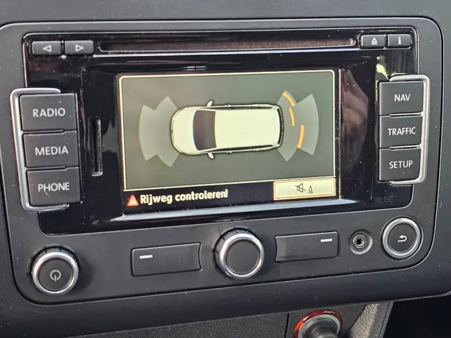 Volkswagen Touran 1.4 TSI Comfortline 2013 Benzine 14