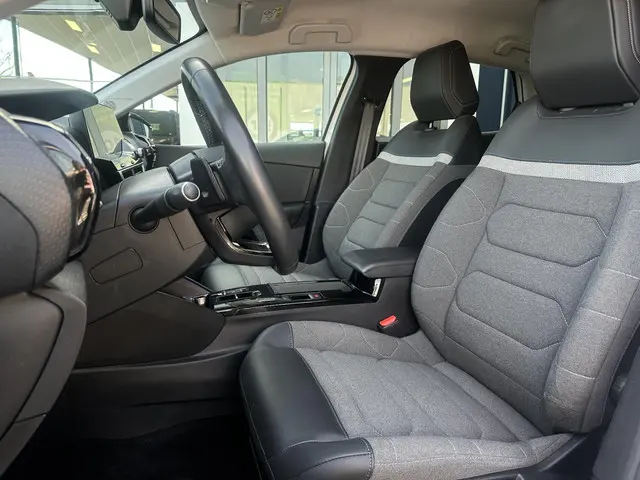 Citroën C4 1.2 Puretech Business Plus 2021 Benzine 10