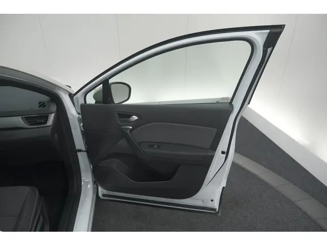 Renault Captur Mild Hybrid 160 EDC Techno 2024 Benzine 64