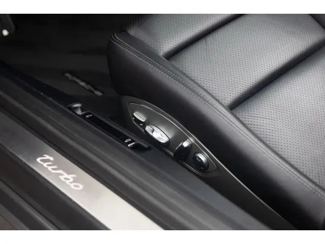 Porsche 911 Cabrio 3.8 Turbo 2014 Benzine 13