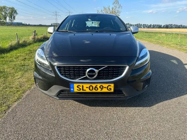Volvo V40 2.0 T4 Bns Sport PRIJS IS EX BPM ! 2018 Benzine 2