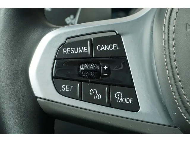 BMW X5 xDrive50e 2023 Hybride Benzine 30