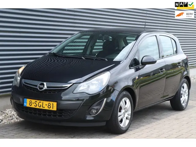 Opel Corsa 1.4-16V Berlin | 5 drs | Airco | NAP 2013 Benzine
