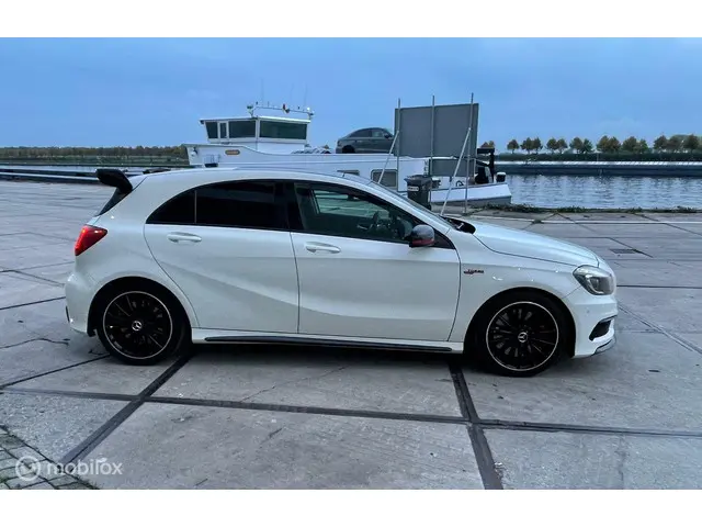 Mercedes-Benz A-Klasse 2