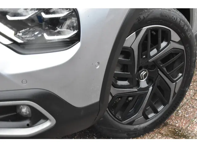 Citroën C4 Puretech 130 EAT8 Shine 2021 Benzine 14