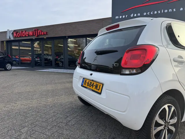 Citroën C1 VTi 72 Shine 2021 Benzine 5