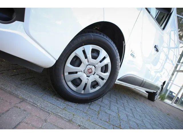 Fiat Talento 2.0 MJ L2H1 SX 2021 Diesel 26