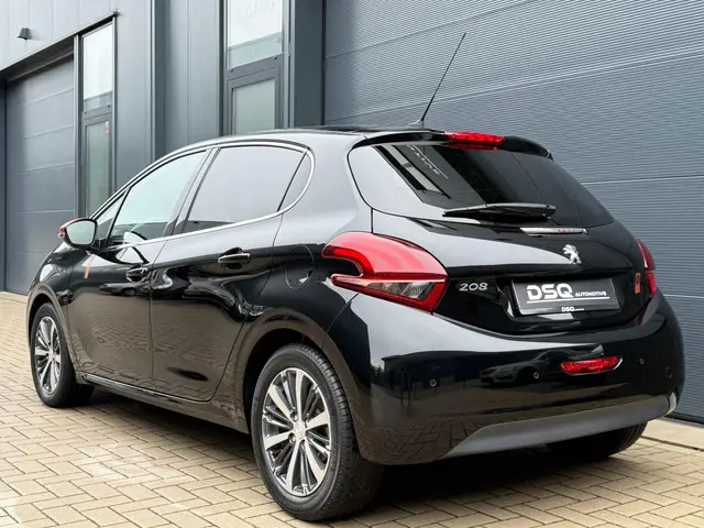 Peugeot 208 1.2 PureTech Roland Garros 2016 Benzine 6