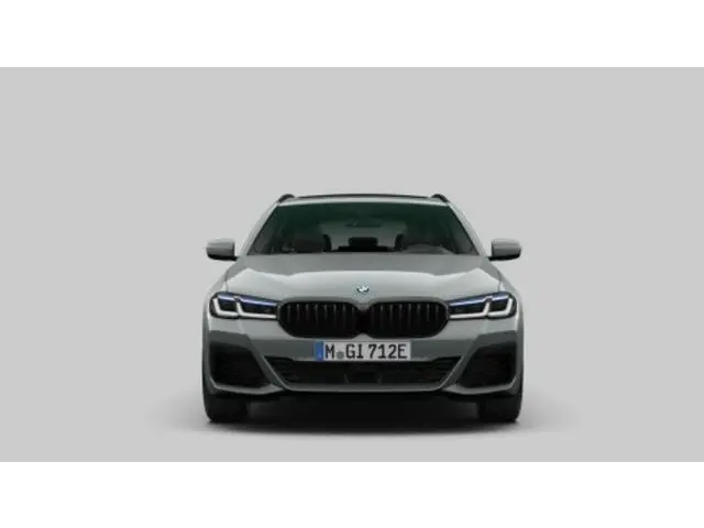 BMW 5 Serie Touring 530e 2022 Hybride Benzine 6