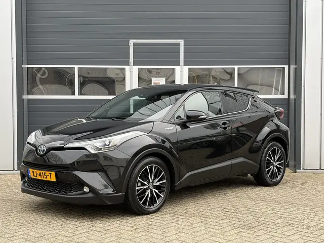 Toyota C-HR 2