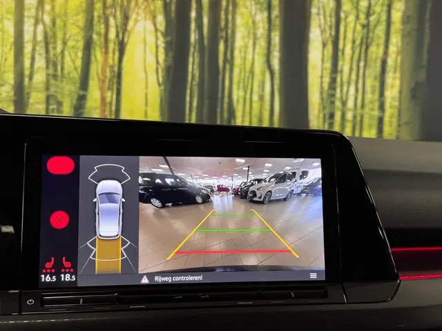 Volkswagen Golf 2.0 TDI GTD 2023 Diesel 15