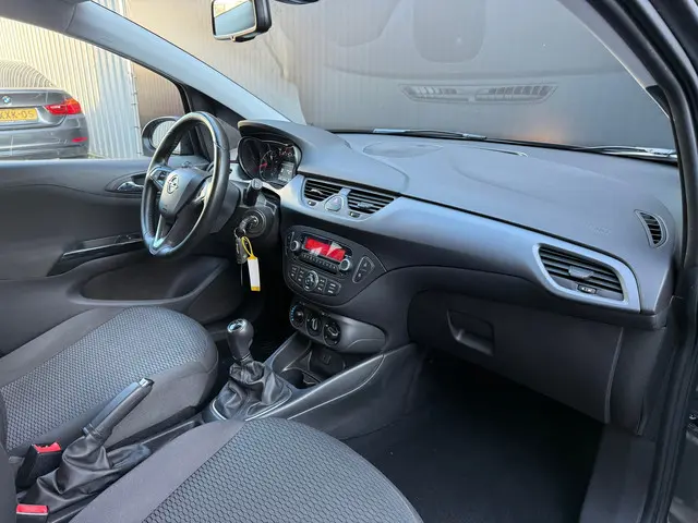 Opel Corsa 1.4 Edition 2017 Benzine 18
