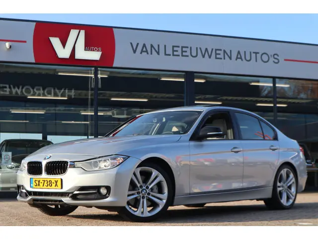 BMW 3 Serie 335i High Executive 2012 Benzine