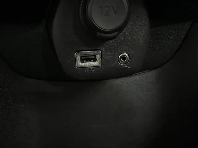 Citroën C1 1.0 VTi AIRCO LMV CAMERA CARPLAY 2020 Benzine 18