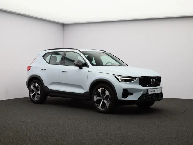 Volvo XC40 2.0 B4 Plus Dark 2025 Benzine 33