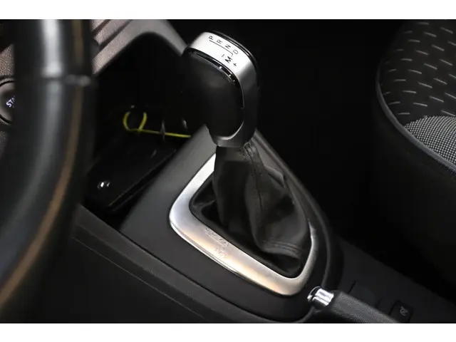 Renault Captur 1.2 TCe 120 EDC Intens 2017 Benzine 18
